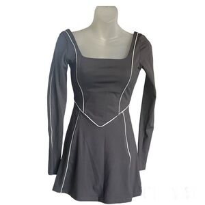 YLLW Bailey Long Sleeve Tennis Dress in Charcoal size small NWT